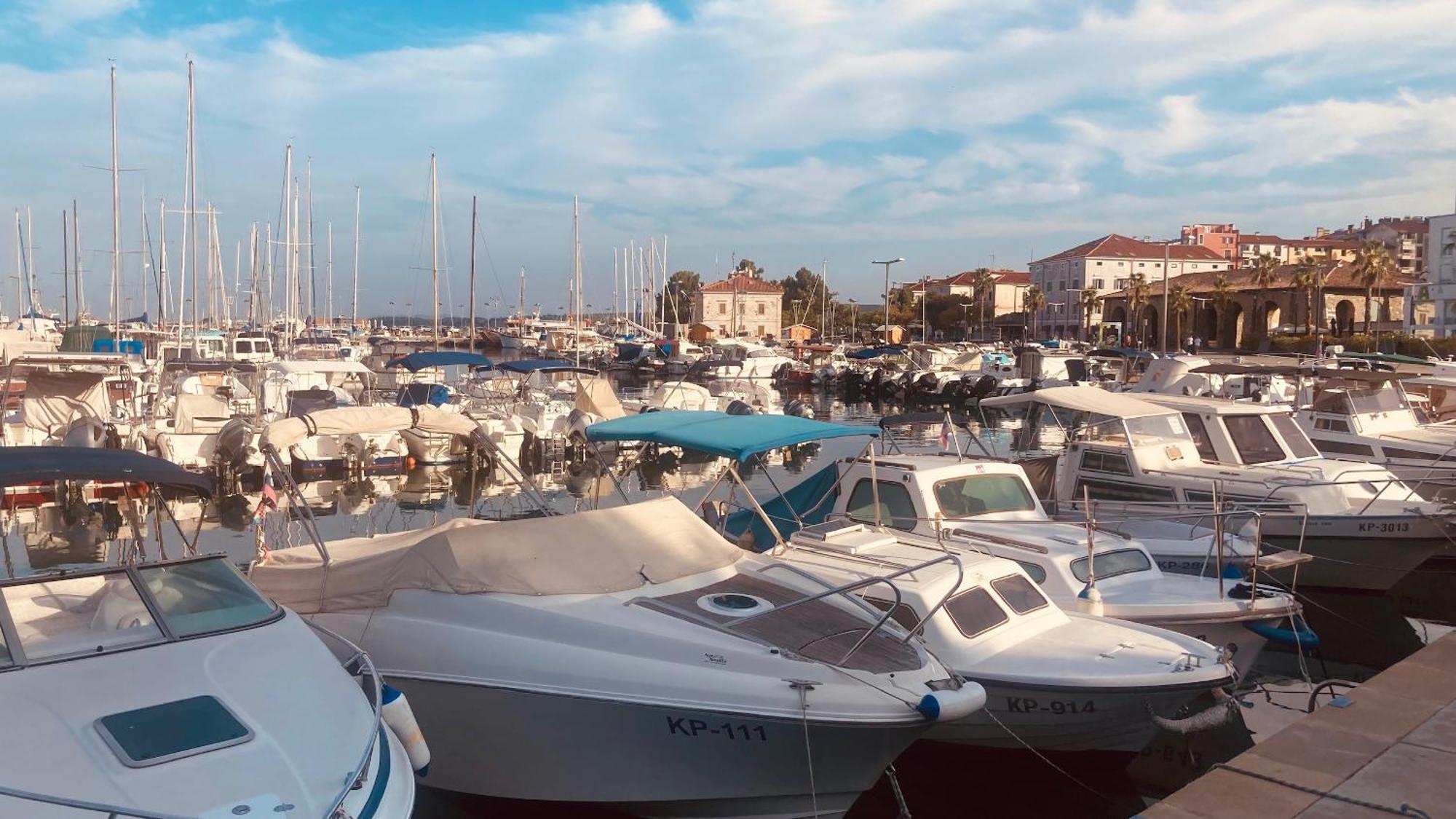 Apartments Colors Of Koper Where The Sea Is Near By Bilik gambar